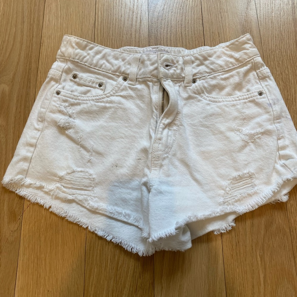 Zara - White Denim Shorts